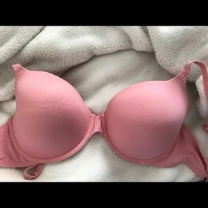 PINK Wear Everywhere T-Shirt Bra